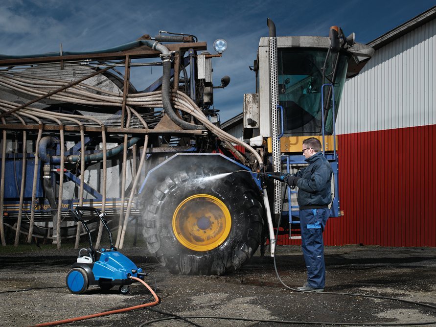 MC 5M-200/1050 High Pressure Washer - Image 2