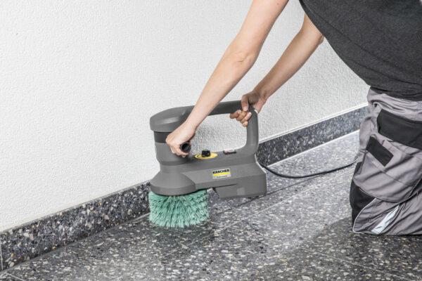 BD 17/5 EU Surface Hand Scrubber - Image 3