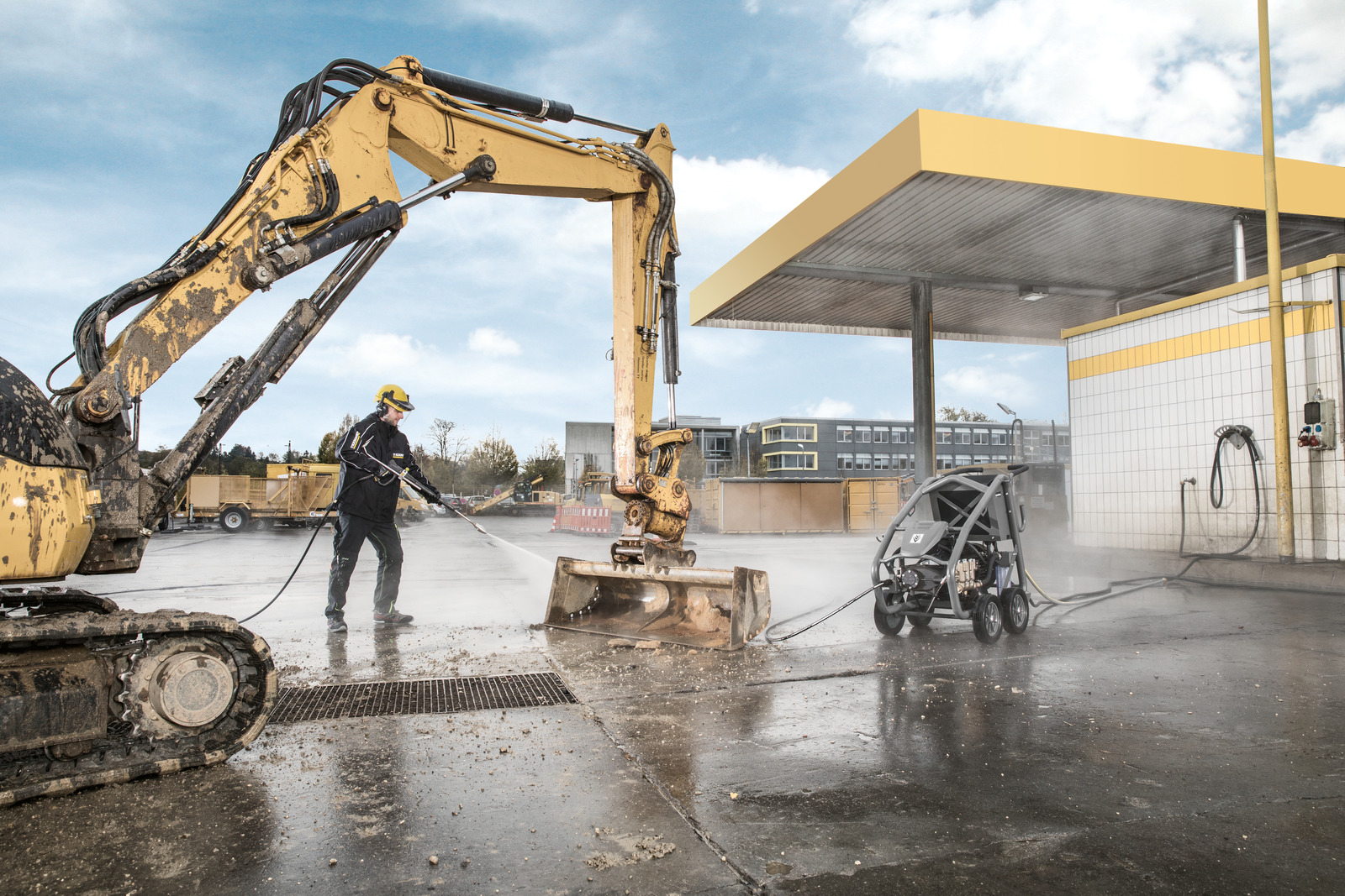 HD 18/50 4 CAGE High Pressure Washer - Image 2